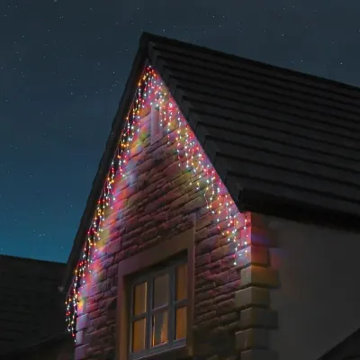 Instalatie pentru Craciun cu fir alb, cu 200/300 LED-uri tip turturi - franjuri, cu flash, diverse culori