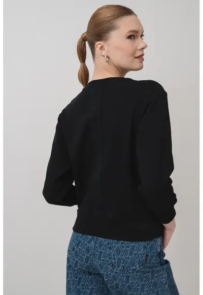 Bluza de trening cu decolteu la baza gatului si maneci cazute - Negru