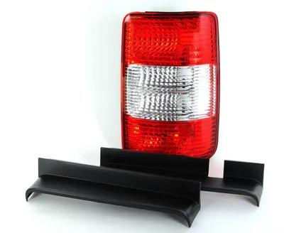 Stop tripla lampa spate dreapta potrivit VW CADDY CAROSERIE/COMBI 2004-2010 - (Semnalizator alb, culoare sticla: rosu)