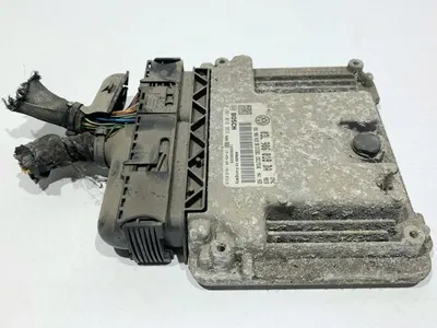 Calculator motor ecu 03L906018DA Skoda Octavia 2 facelift (2008-2013) 2.0 tdi CFHC
