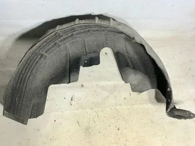 Carenaj roata stanga spate 5G0810971C Volkswagen Golf 7 (2012-2017)