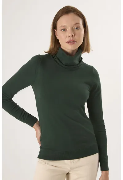 Pulover tricotat fin cu guler inalt - Verde aquamarin