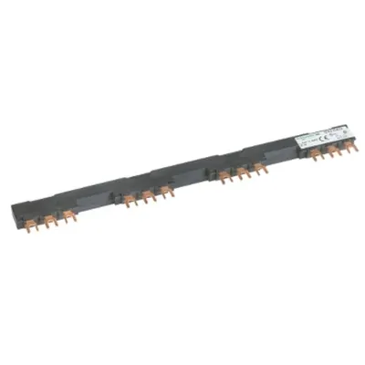 Linergy FT, bara colectoare tip pieptene, 63A, 4 derivari, pas 72 mm