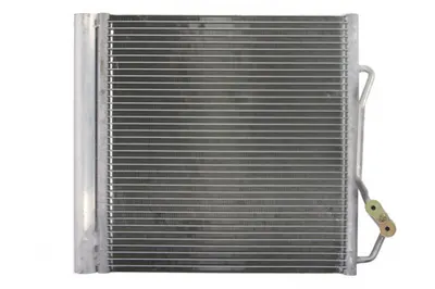 Condensator climatizare (cu uscator) potrivit SMART CABRIO, CITY-COUPE, CROSSBLADE, FORTWO 0.6 0.7 0.8D 07.98-01.07
