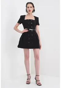 Rochie mini evazata cu decolteu patrat - Negru