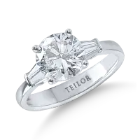 Inel din aur alb cu diamante baguette si rotunde de 2.31ct