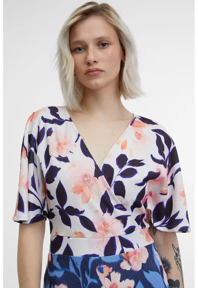 Salopeta cu model floral si decolteu in V - Multicolor