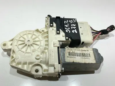 Motoras macara geam stanga spate 1K0959703J Skoda Octavia 2 facelift (2008-2013)