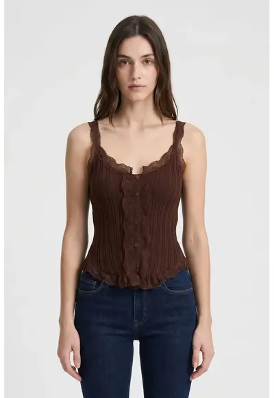 Bluza eleganta - mulata fara maneci - cu dantela - maro castaniu - din acrilic si bumbac