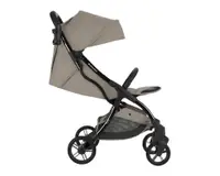 Carucior sport pana la 22kg KikkaBoo 0-48 luni,cadru din aluminiu cu pliere compacta,pozitie de somn,Compatibil avion,husa ploaie,suport pahar si geanta transport incluse Cloe Beige 2024
