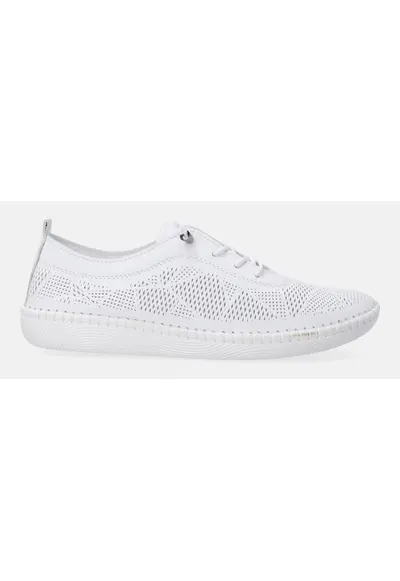 Pantofi de piele cu detalii perforate