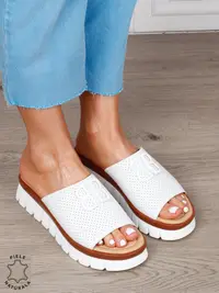 Papuci Damă din Piele Naturală cu Detalii Perforate și Talpă Groasă CRL1264 ALB