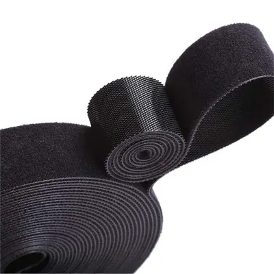 Organizator de cabluri Banda Velcro Well 3m x 1.5cm negru ORG-CABLE-T0103BK-WL