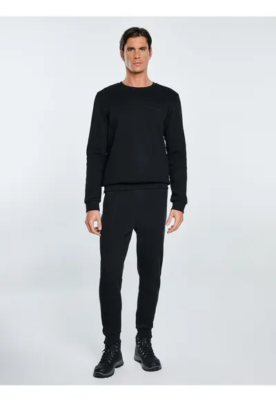 Bluza de trening cu decolteu la baza gatului Wiler 906