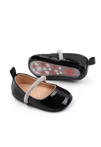 Pantofi Model AL 13202 din lac - Fete - Negru