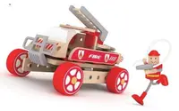 Set de construit din lemn Classic World - Masina de pompieri