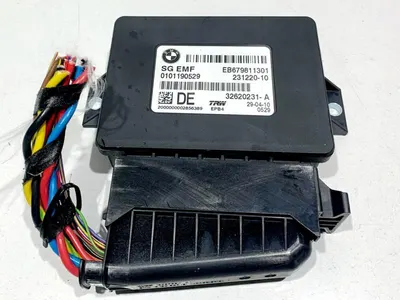Modul frana de mana 6798113 01 BMW Seria 5 (2010-2017) [F10] 3.0d N57d30A