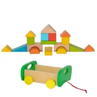 Jucarie de tras din lemn, Cuburi de construit