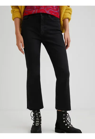 Blugi bootcut