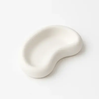 Tavă decorativă în formă de lună din ceramică jesmonite - Marmorată verde