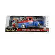 Masina 1956 Ford Super Girl
