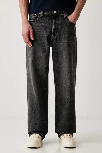 Tommy Jeans blugi relaxed fit pentru bărbați