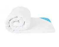 Pilota antiacarieni Somnomed din microfibra alba cu umplutura de primavara toamna, 200 x 220 cm, 200 gsm