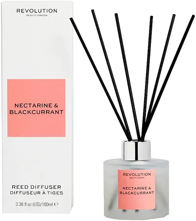 Odorizant cu bețișoare Revolution Home - Nectarine & Blackcurrant