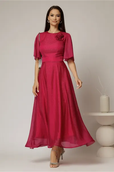 Rochie DY Fashion lunga magenta din voal cu fir lurex in clos cu accesoriu la bust