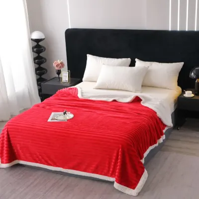 Patura Super Soft Cocolino, Blanita Artificiala de Iepure, Model Gofrat, cu Blanita Sherpa, 200x230 cm – Eleganta si Caldura cu Model Dungat, Rosu