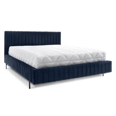 Pat matrimonial albastru închis tapițat cu spațiu de depozitare cu somieră 160x200 cm Plissa – ELTAP