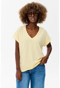 Tricou lejer cu decolteu in V
