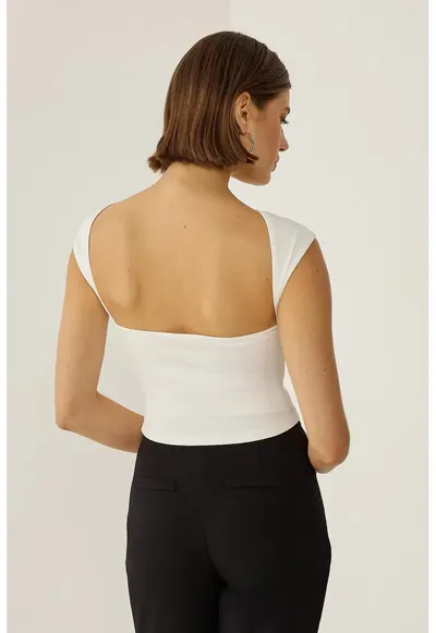 Top scurt crop cu deschis - alb - bumbac