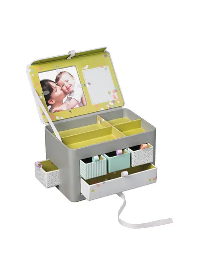 Treasure box bebelusi