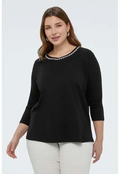 Bluza cu decolteu rotund si maneci 3/4 - Negru