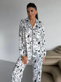 Set pijama dama din doua piese, cu nasturi – 2600019, Model Snoopy