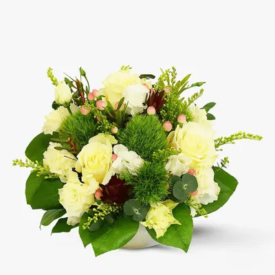 Aranjament floral - Nori de trandafiri
