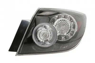 Stop tripla lampa spate dreapta ( exterior , Semnalizator alb, culoare sticla: rosu) MAZDA 3 HATCHBACK 2006-2009