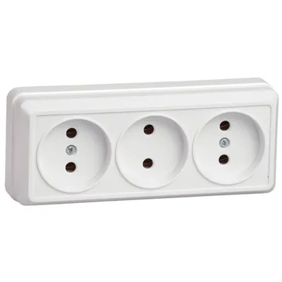 RS23-2-OB Tripla -priza without grounding contact 10A OKTAVA (Alb)