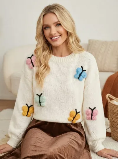 Pulover crem cu fluturi colorati 3D