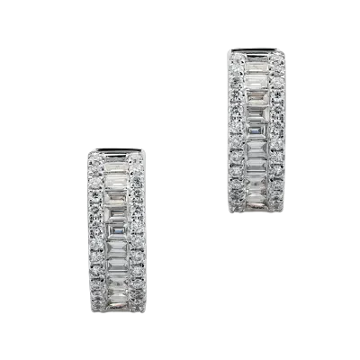 Cercei din aur alb cu diamante baguette si rotunde de 0.68ct