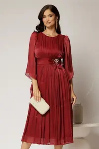 Rochie midi bordo de ocazie din voal peliculizat cu perle pe talie