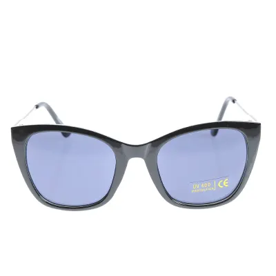 Ochelari de soare cat-eye cu lentile albastre si rame negre