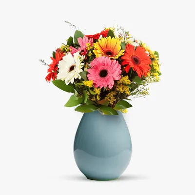 Buchet cu gerbera colorata si solidago