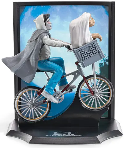 Statuetă The Noble Collection Movies: E.T. - E.T. and Elliott (Over the Moon) (Toyllectible Treasures), 13 cm