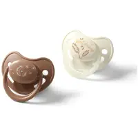 BabyOno Take Care Anatomical Silicone Soothers suzetă Day & Night 18m+ 2 buc