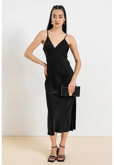 Rochie cu decolteu in V si slit lateral - Negru