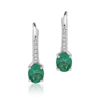 Cercei din aur alb cu smaralde ovale de 0.52ct si diamante de 0.06ct
