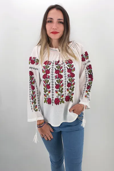 Ie Traditionala Irinuca