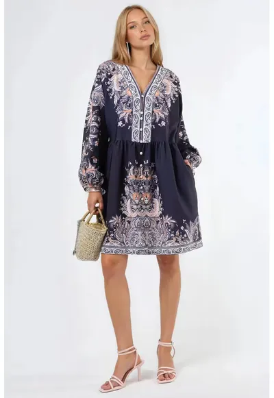 Rochie Mini - cu imprimeu Paisley - neagra - maneca lunga - decolteu in V - cu curea